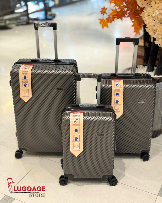 Swiss Luggage Set – Lightweight Polycarbonate Travel Suitcase with 360° Wheels and Expandable Design