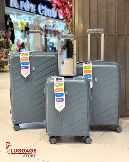 IT Imported Polypropylene Luggage Set – Lightweight, Unbreakable, Expandable with 360° Wheels