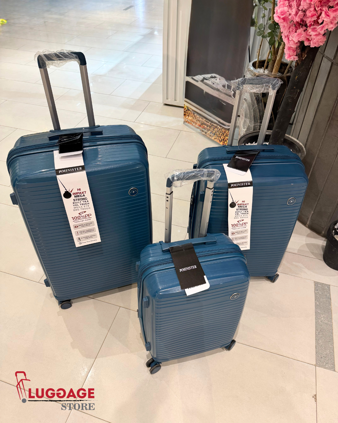 Minister Luggage - Durable PP Polypropylene, 360° Wheels, Expandable, Telescopic Handle