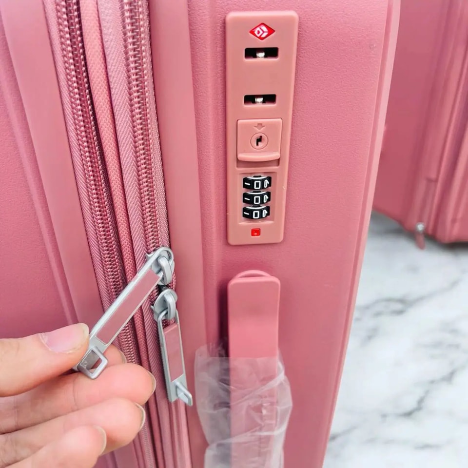 Samsonite Luggage – 100% Unbreakable PP Hard Shell Suitcase with Expandability & 360° Wheels