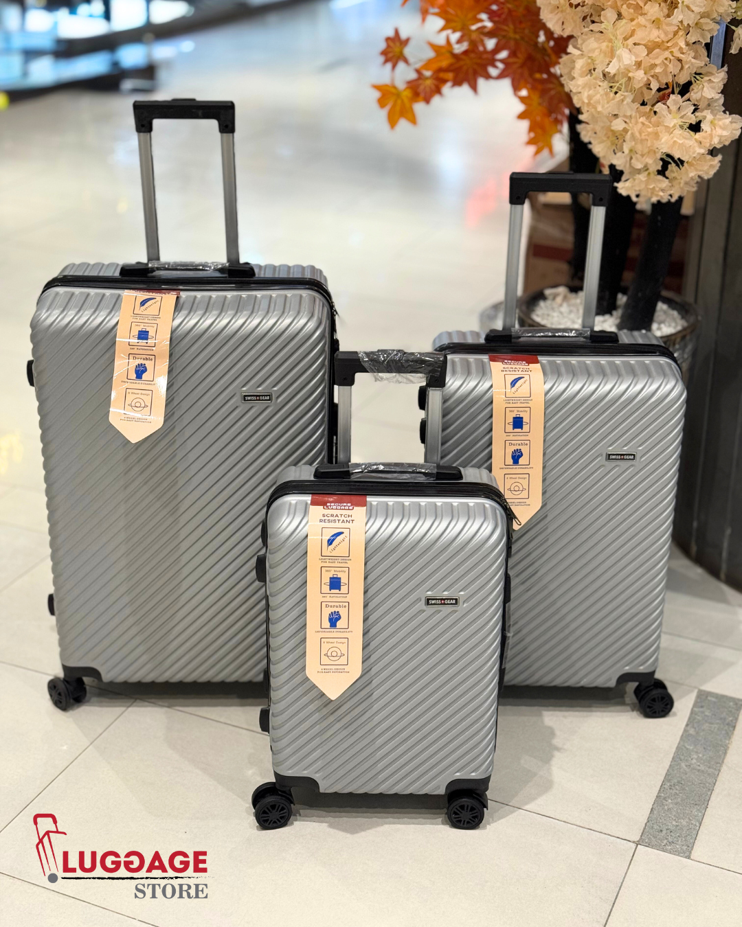 Swiss Luggage Set – Lightweight Polycarbonate Travel Suitcase with 360° Wheels and Expandable Design