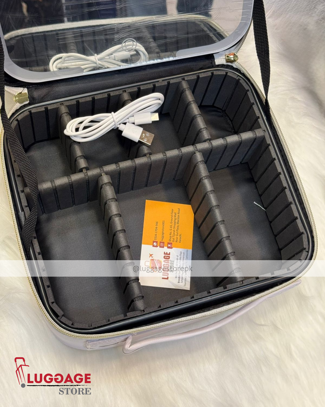 Makeup Bag with Lighted Mirror – Portable Vanity Case with Rechargeable LED Lights