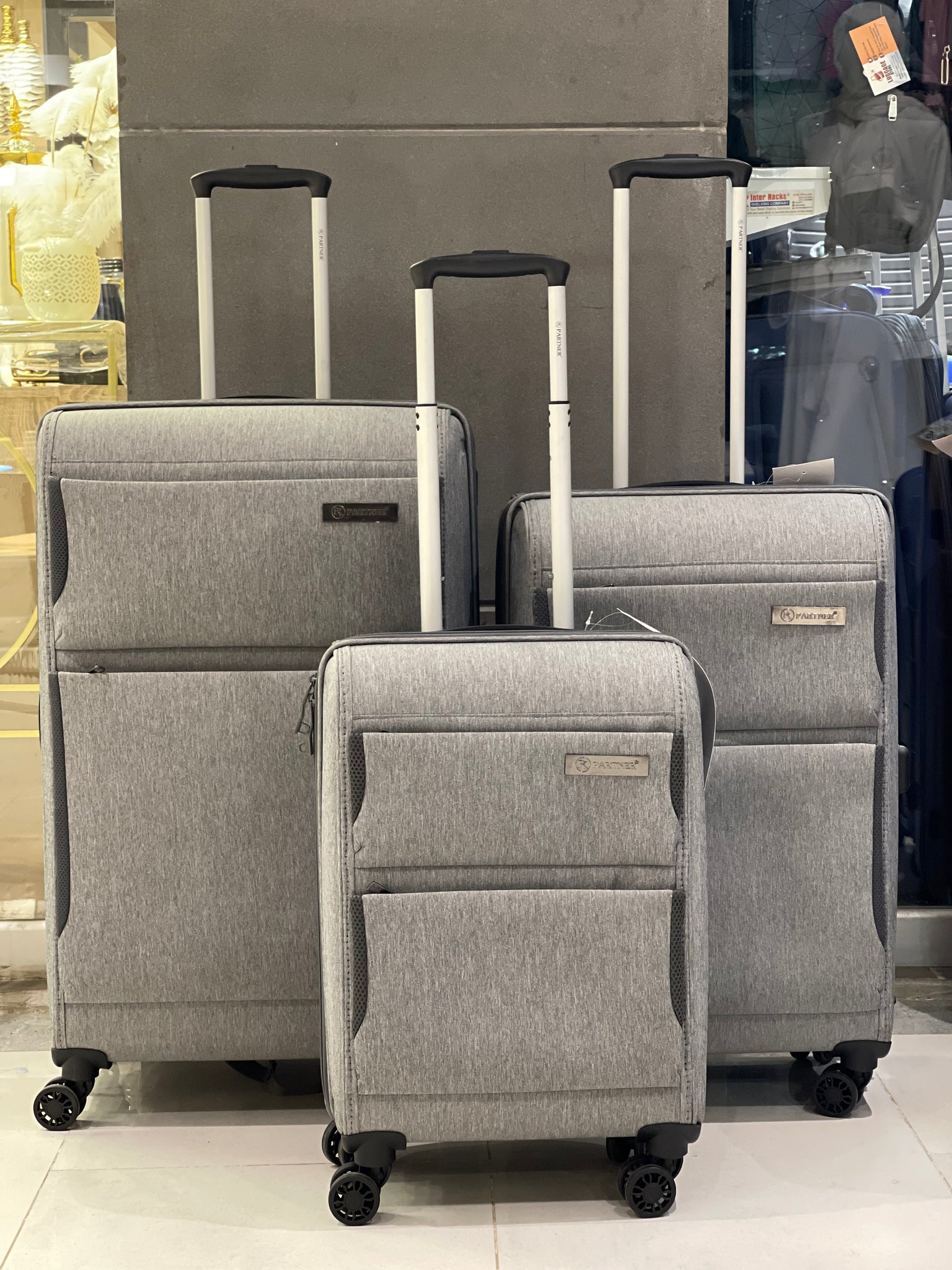 Partner Luggage Set – 4-Wheel Spinner with Expansion Zipper and Telescopic Handle (20", 24", 28")

